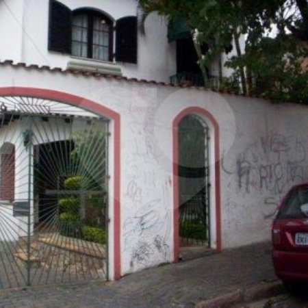 Sobrado à venda com 3 suítes em Água Fria, São Paulo, SP