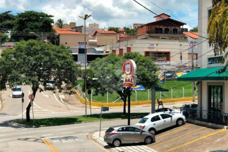 Apartamento à venda com 2 quartos, sendo 1 suíte, em Vila Lucy, Sorocaba, SP