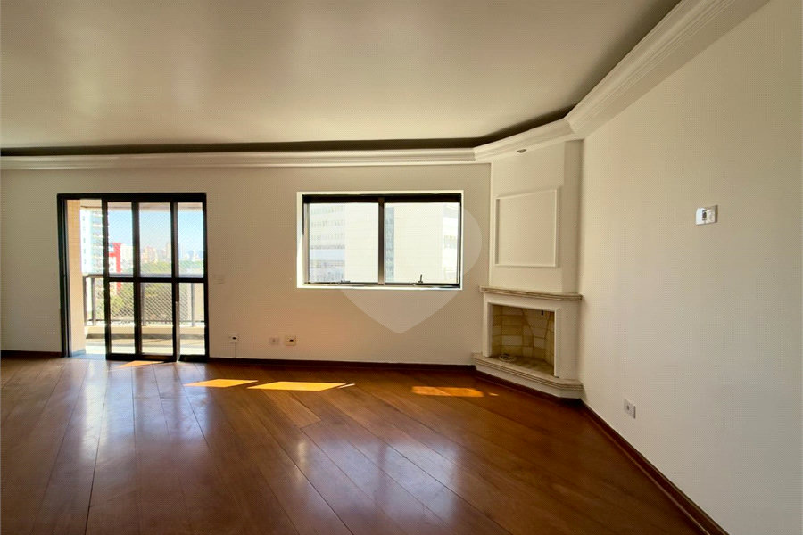 Apartamento à venda com 4 quartos, sendo 2 suítes, em Santana, São Paulo, SP