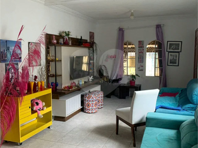 Casa à venda com 3 quartos, sendo 1 suíte,  em Tucuruvi, São Paulo, SP