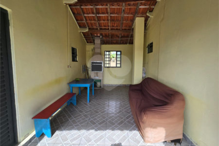 Chácara à venda com 5 quartos em Estância Conceição, Itapetininga, SP