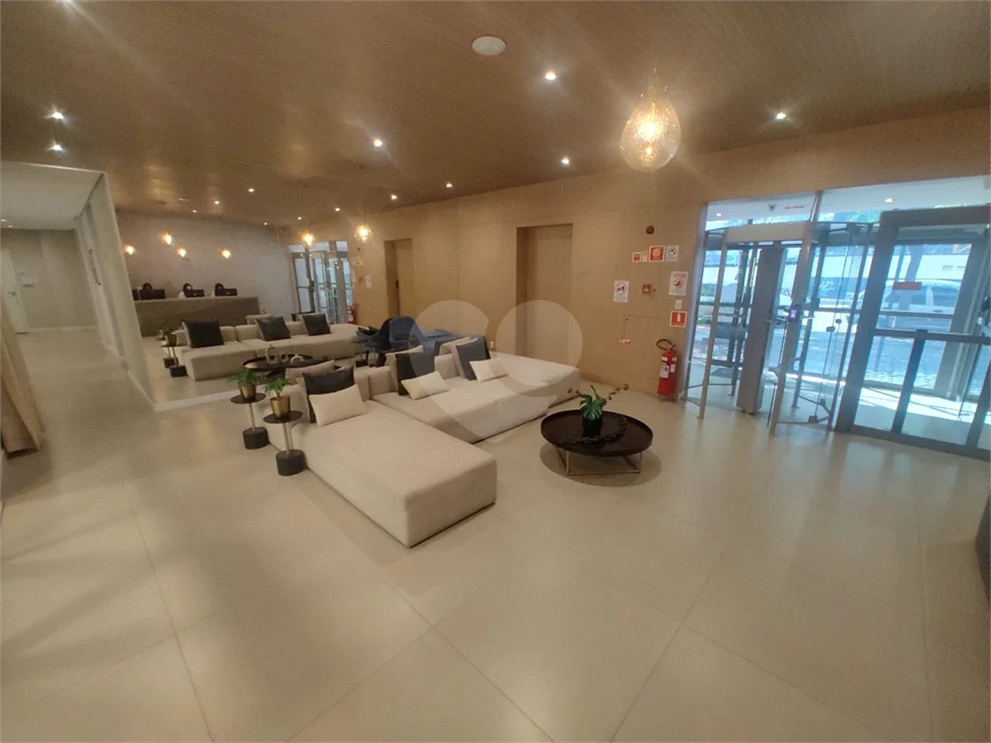 Studio Mobiliado na República – 22m² com Varanda