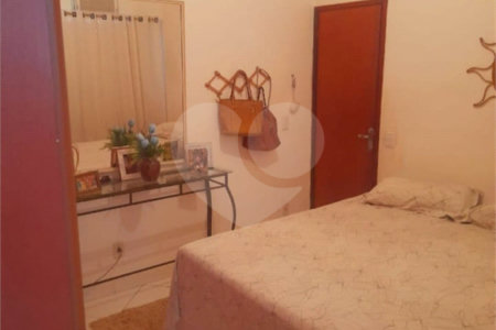 Casa à venda com 4 quartos, sendo 1 suíte, em Guaratiba, Rio de Janeiro, RJ