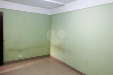 Casa Térrea à venda com 3 quartos em Vila Mazzei, São Paulo, SP