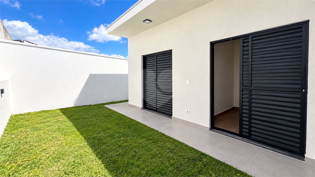 Casa Térrea à venda com 3 suítes em Jardim Paulista, Atibaia, SP