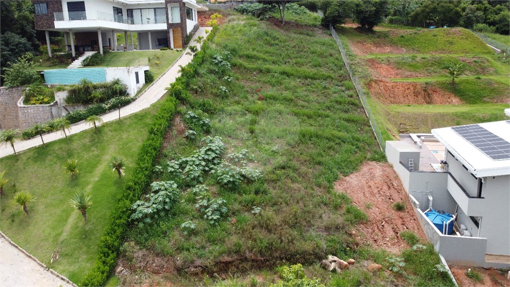 Terreno à venda no condomínio Jardim Primavera, Louveira - SP