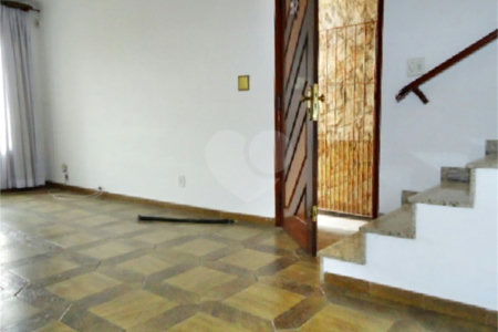 Sobrado à venda com 3 quartos em Vila Gustavo, São Paulo, SP