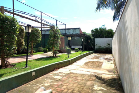 Chácara à venda com 8 quartos em Recanto Campestre Internacional de Viracopos Gleba 6, Indaiatuba, SP