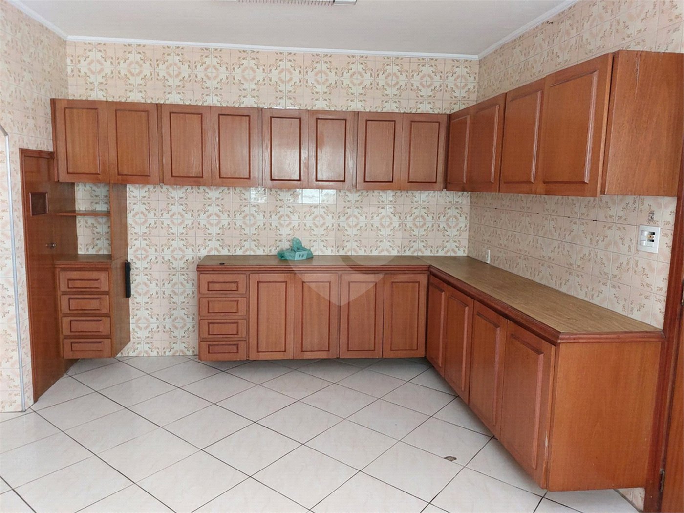 Sobrado à venda com 5 quartos, sendo 1 suíte, em Vila Brasilina, São Paulo, SP