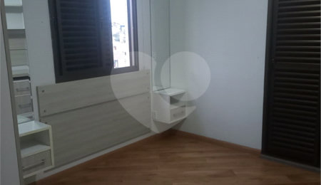 Apartamento à venda com 3 quartos, sendo 1 suíte,  em Urbanova Vi, São José dos Campos, SP