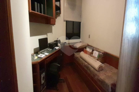 Apartamento à venda com 3 suítes em Baeta Neves, São Bernardo do Campo, SP