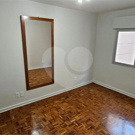 Apartamento à venda com 3 quartos, sendo 1 suíte, em Itaim Bibi, São Paulo, SP