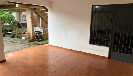 Sobrado à venda com 3 quartos em Serra da Cantareira, Mairiporã, SP