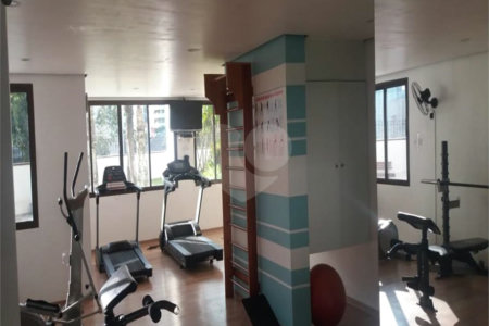 Apartamento à venda com 4 quartos, sendo 3 suítes,  em Vila Andrade, São Paulo, SP
