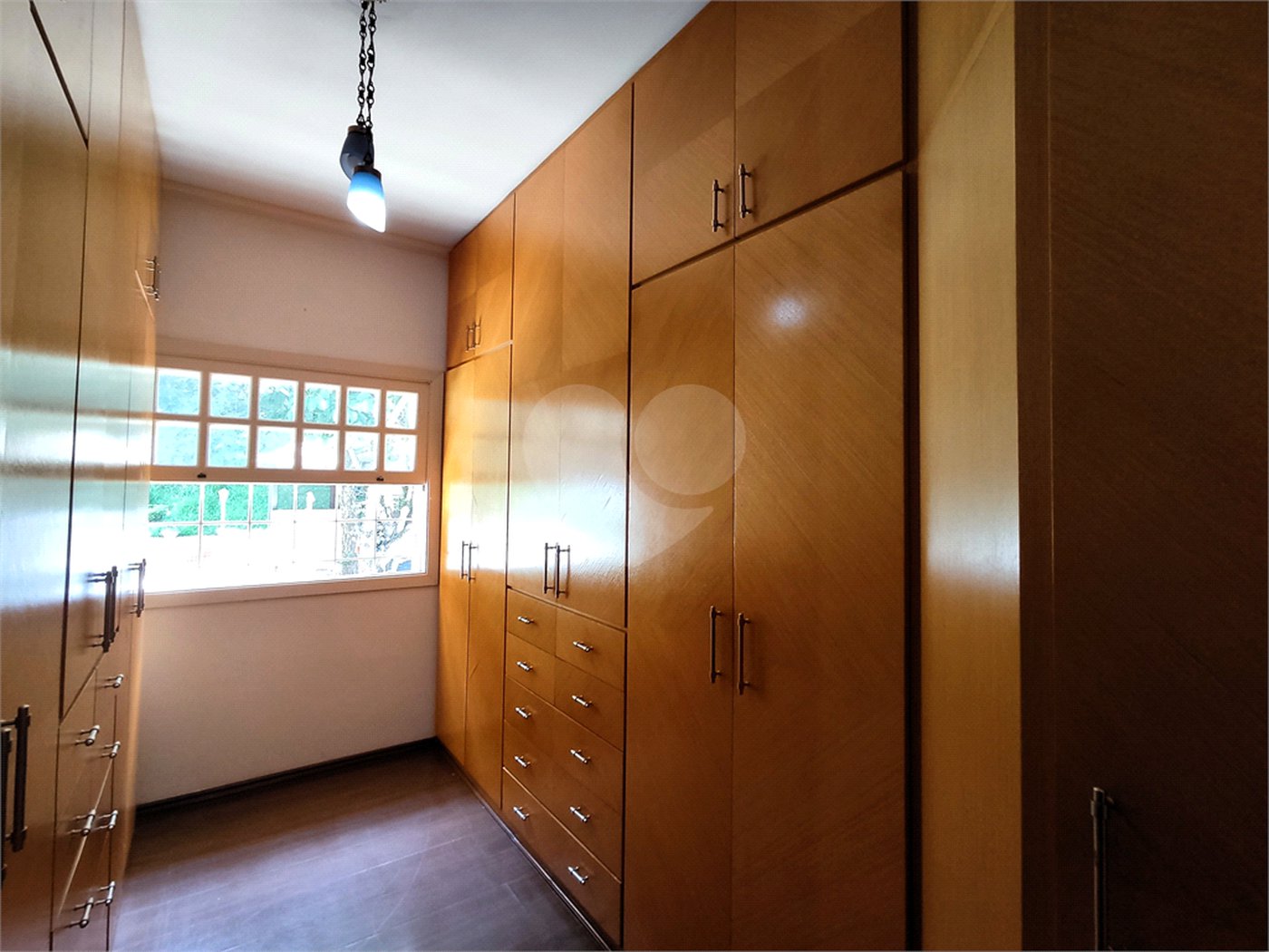 Casa à venda com 3 suítes no condomínio Residencial Jardim Itatinga, São Paulo - SP