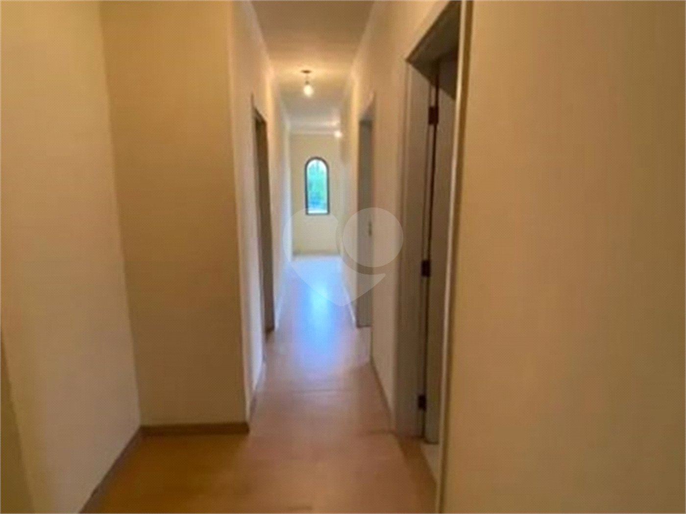 Sobrado à venda ou para alugar com 5 quartos, sendo 3 suítes, em Santana, São Paulo, SP
