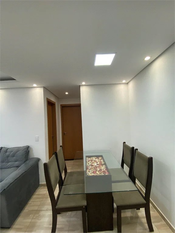 Apartamento à venda com 2 quartos em Parque Reboucas, São Paulo, SP