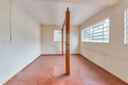 Sobrado à venda com 3 quartos, sendo 1 suíte, em Brooklin Velho, São Paulo, SP