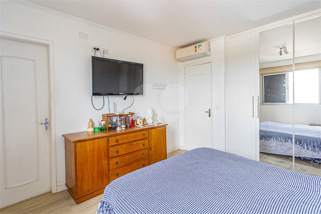 Apartamento à venda com 3 quartos, sendo 1 suíte, em Vila Ida, São Paulo, SP