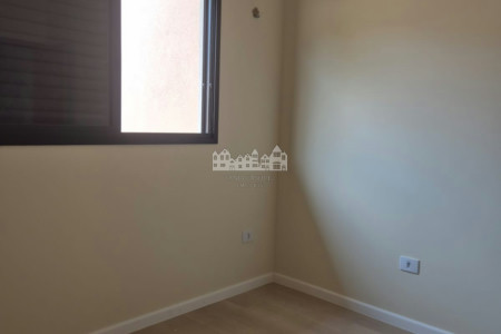Casa à venda com 3 suítes em Vila Petrópolis, Atibaia, SP