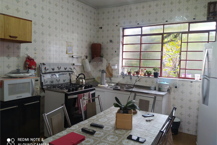 Casa Térrea à venda com 3 quartos em Imirim, São Paulo, SP