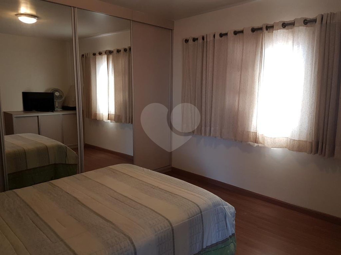 Sobrado à venda com 3 quartos, sendo 1 suíte, em Vila Gustavo, São Paulo, SP