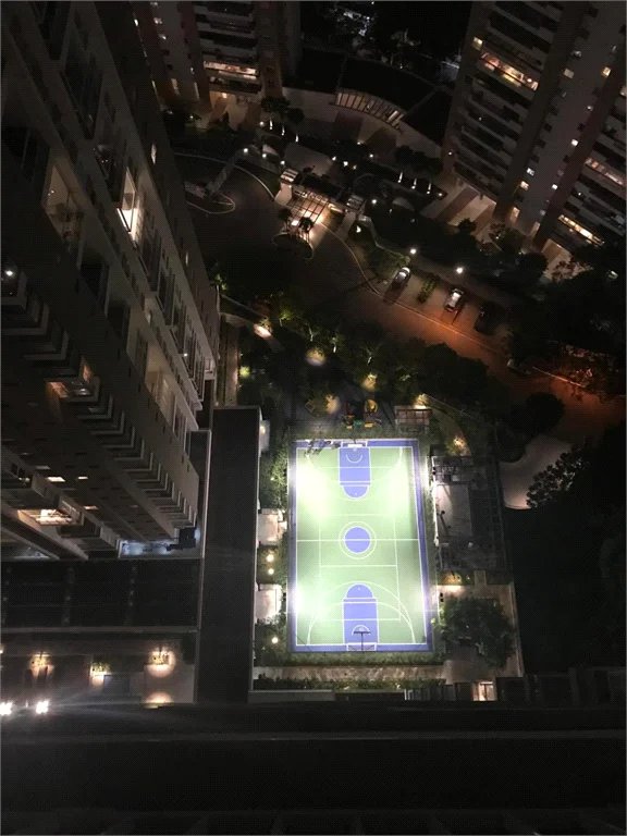Apartamento à venda com 4 quartos, sendo 3 suítes,  em Vila Andrade, São Paulo, SP