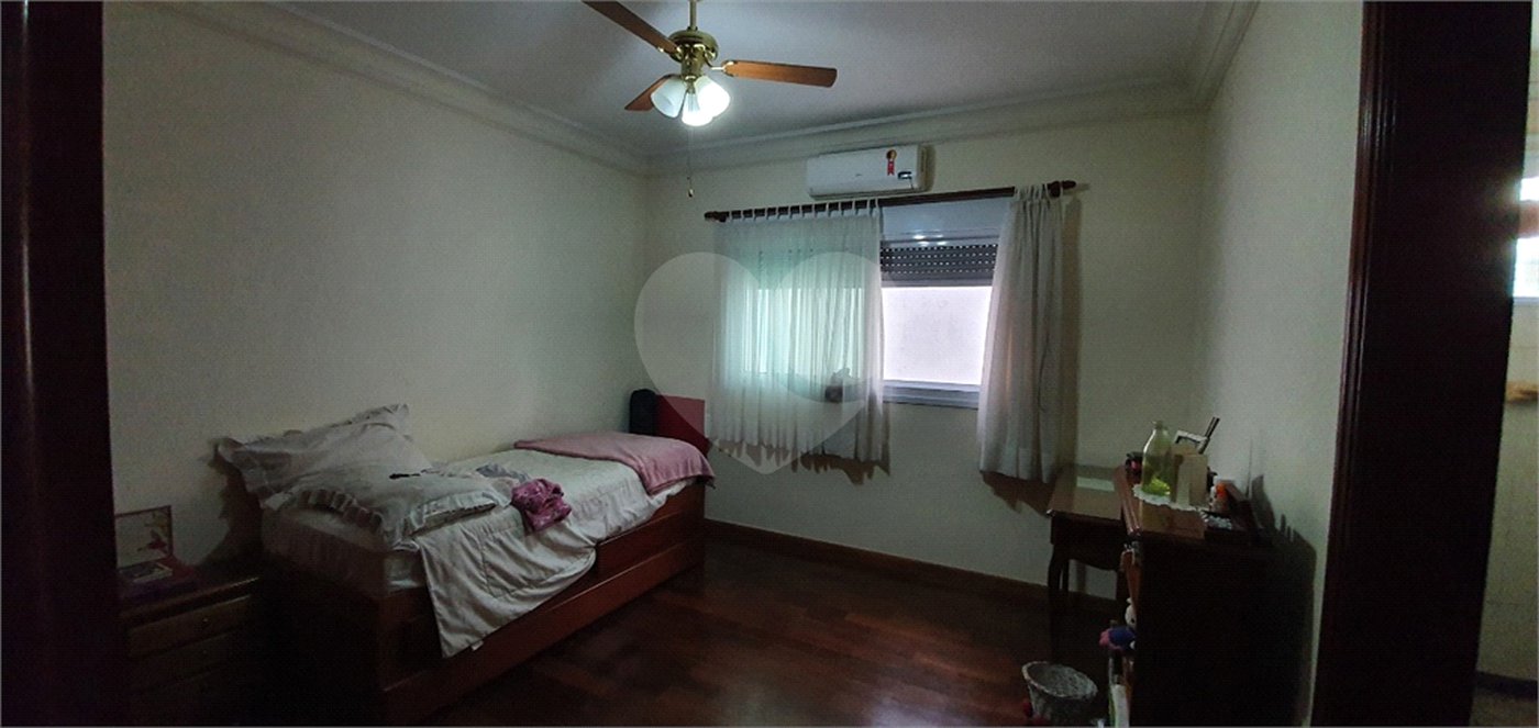 Casa à venda com 4 suítes em Vila Cordeiro, São Paulo, SP