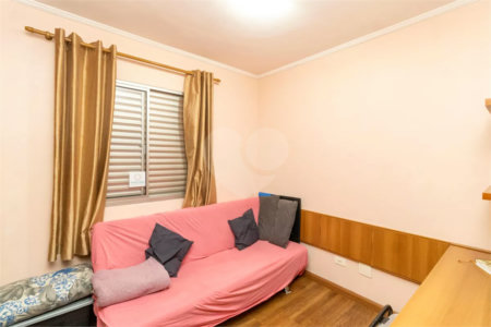 Apartamento à venda com 3 quartos, sendo 1 suíte,  em Vila Mazzei, São Paulo, SP