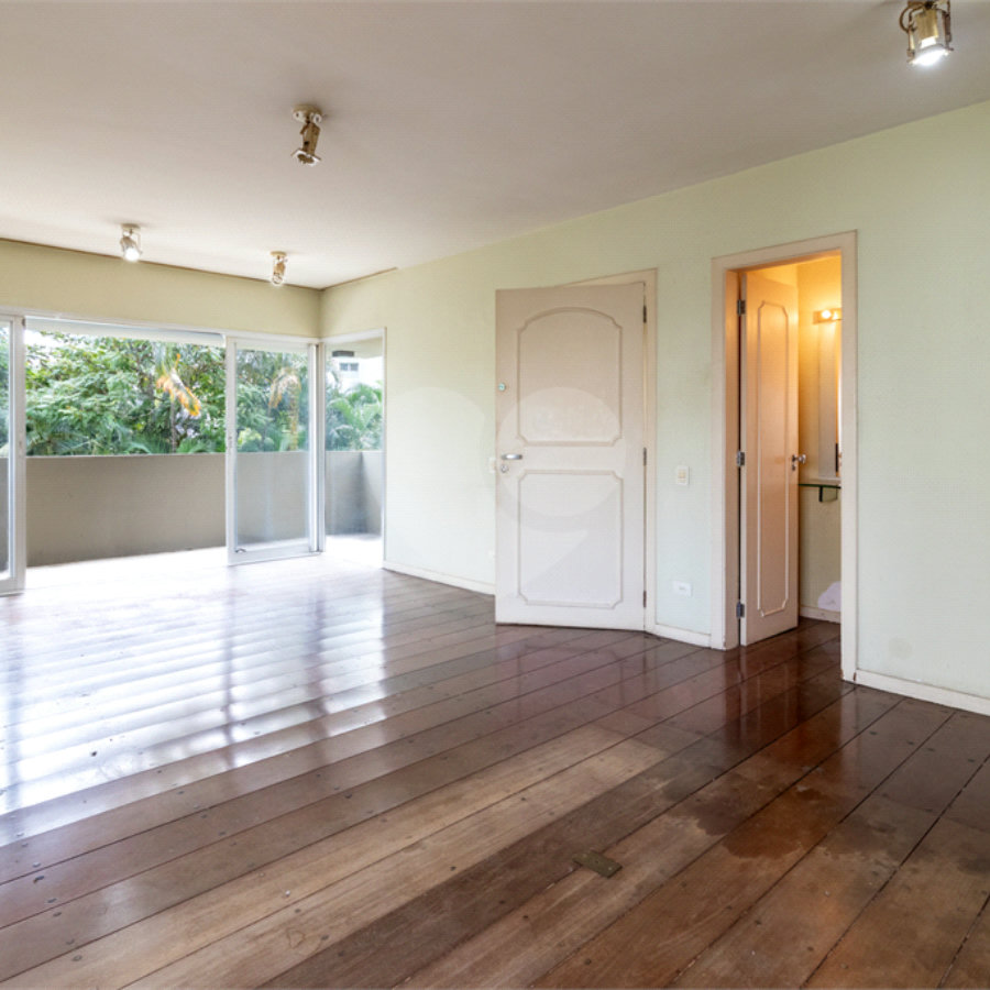 Apartamento à venda com 4 quartos, sendo 3 suítes, em Água Fria, São Paulo, SP
