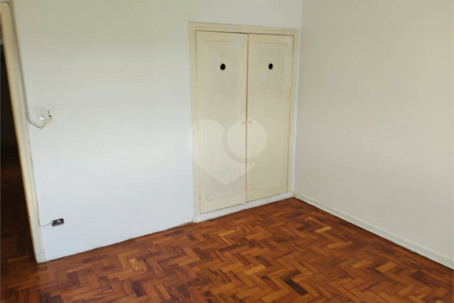 Sobrado à venda com 3 quartos em Tremembé, São Paulo, SP