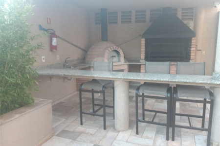 Apartamento à venda com 3 quartos, sendo 1 suíte, em Vila Vitório Mazzei, São Paulo, SP