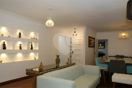 Apartamento à venda com 4 quartos, sendo 3 suítes,  em Real Parque, São Paulo, SP