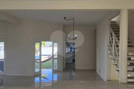 Casa à venda ou para alugar com 3 suítes no condomínio Jardim Theodora, Itu - SP