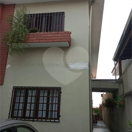 Sobrado à venda com 3 quartos, sendo 1 suíte, em Jardim Guairaca, São Paulo, SP
