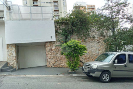 Casa à venda com 5 suítes em Vila Mascote, São Paulo, SP