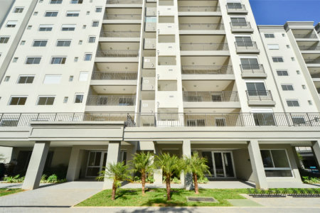 Apartamento à venda com 3 quartos, sendo 2 suítes, em Santo Amaro, São Paulo, SP
