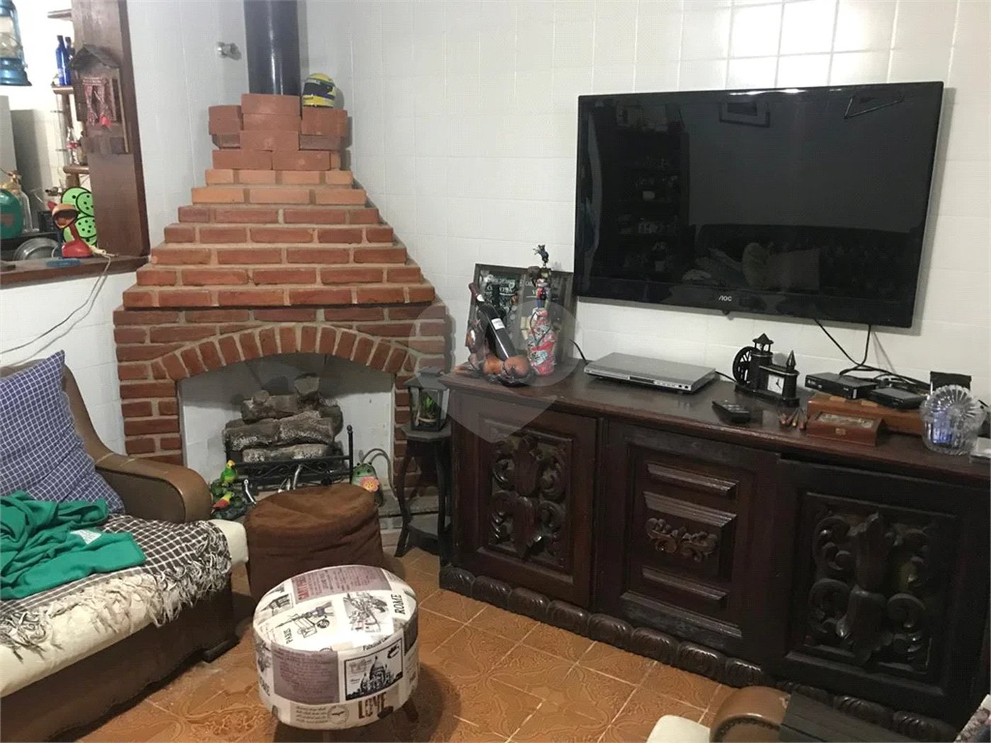 Chácara à venda com 4 quartos, sendo 1 suíte,  em Monterrey, Louveira, SP
