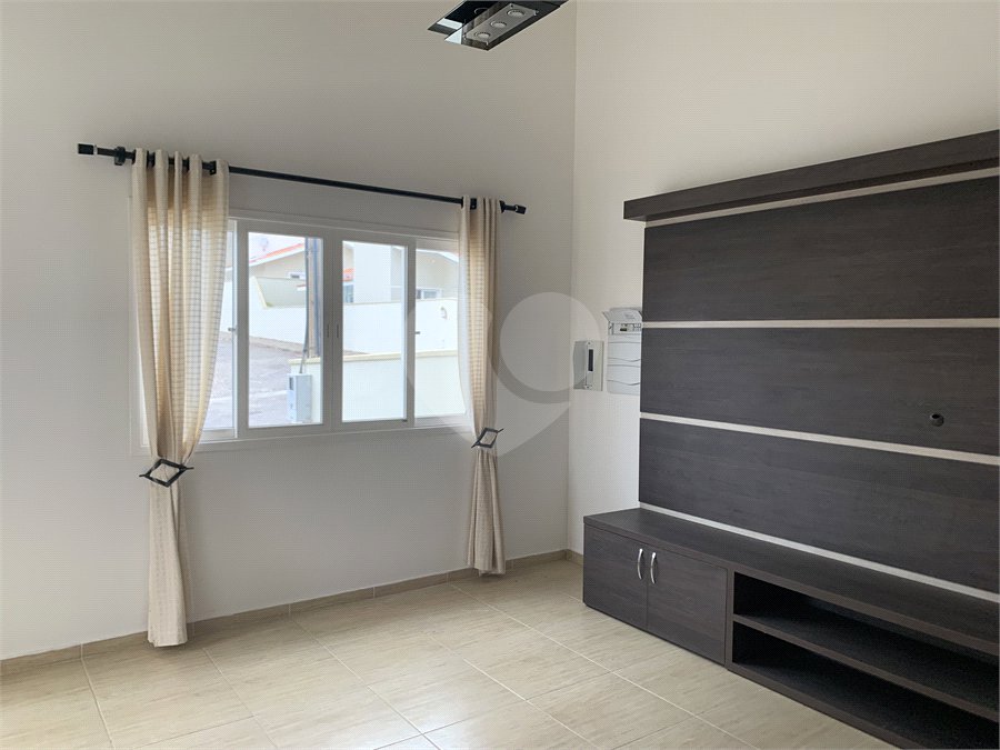 Casa 3 dormitórios - Condomínio MARF III - Bom Jesus dos Perdões