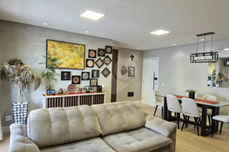 Apartamento reformado de 92 m² no Baeta Neves, com 2 dormitórios, 1 suíte, sala ampliada, área gourmet, 2 vagas, planejados e lazer completo.