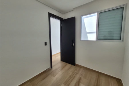 Sobrado incrível à venda, pronta para morar, 120m² 3 quartos, 1 suíte e vagas no Butantã