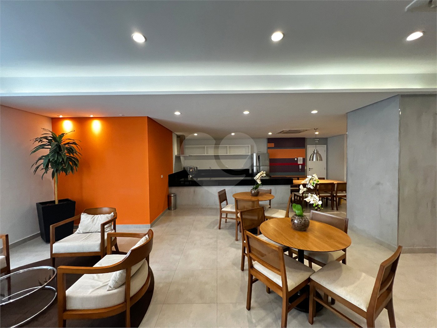 Apartamento à venda com 2 quartos, sendo 1 suíte, em Alto da Boa Vista, São Paulo, SP