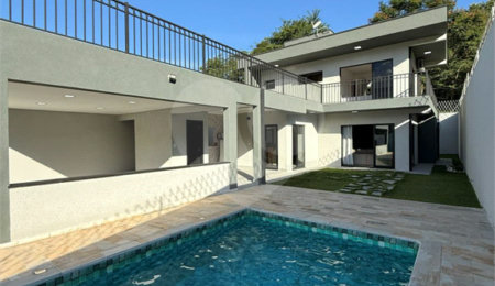 Sobrado à venda com 3 quartos, sendo 1 suíte,  em Loteamento Parque Residencial Serras de Atibaia II, Atibaia, SP