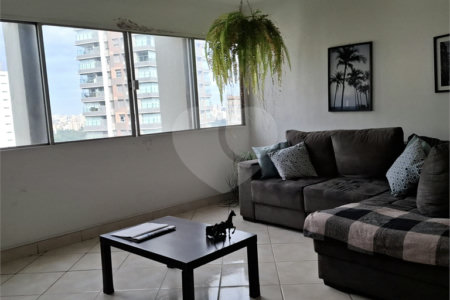 Apartamento em Pinheiros, Andar alto 02 dormitórios e 01 vaga
