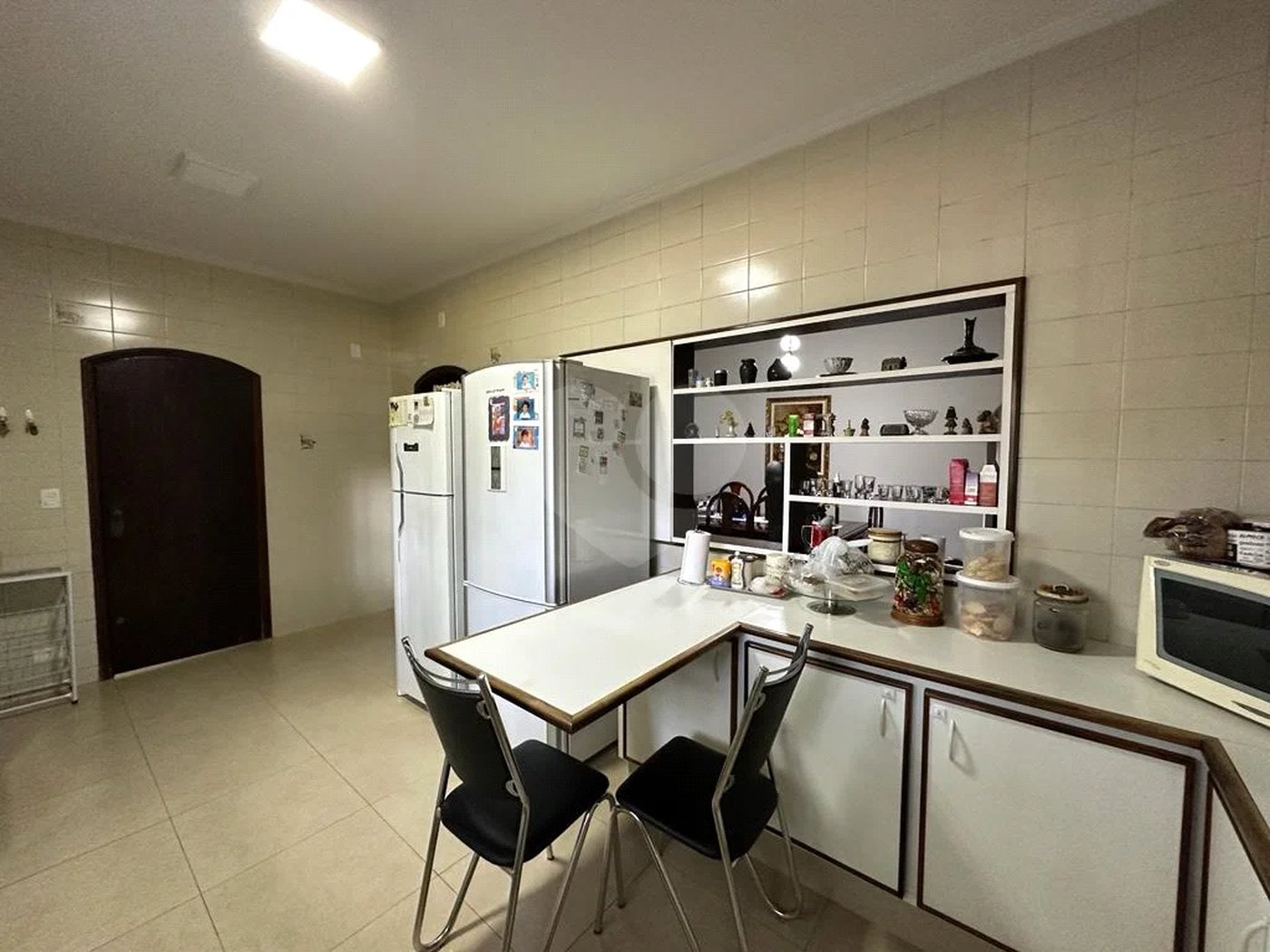 Casa assobradada à venda no bairro Nova Piracicaba, em Piracicaba/SP.