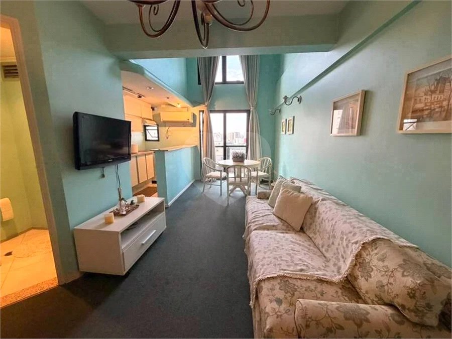 Apartamento com 1 dormitório com 1 vaga de garagem