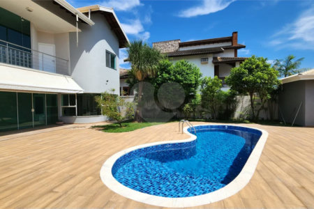 Casa à Venda no Condomínio Villaggio Capriccio – Louveira/SP | Piscina Aquecida e Área de Lazer Completa