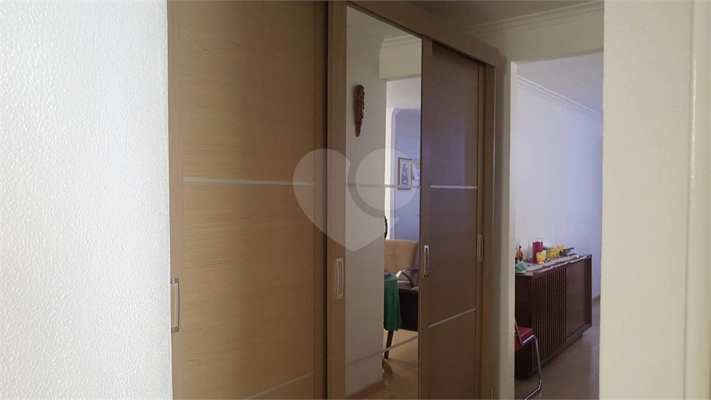 Apto 69 mt - 02 dormitorios - Sala - Cozinha 02 wcs -