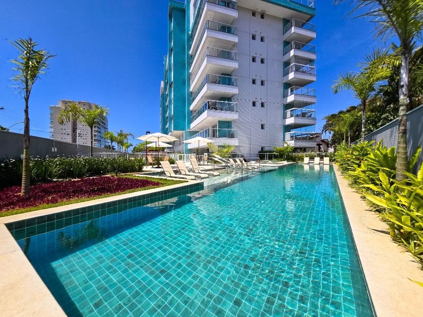 Apartamento à venda com 3 quartos, sendo 1 suíte,  em Maitinga, Bertioga, SP