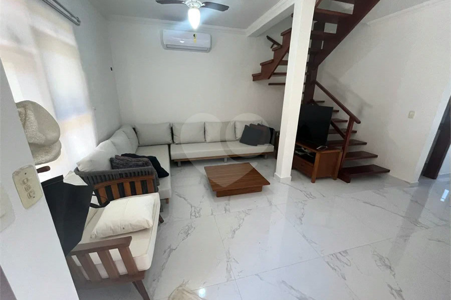 Casa à venda com 2 quartos, sendo 1 suíte, em Morada da Praia, Bertioga, SP